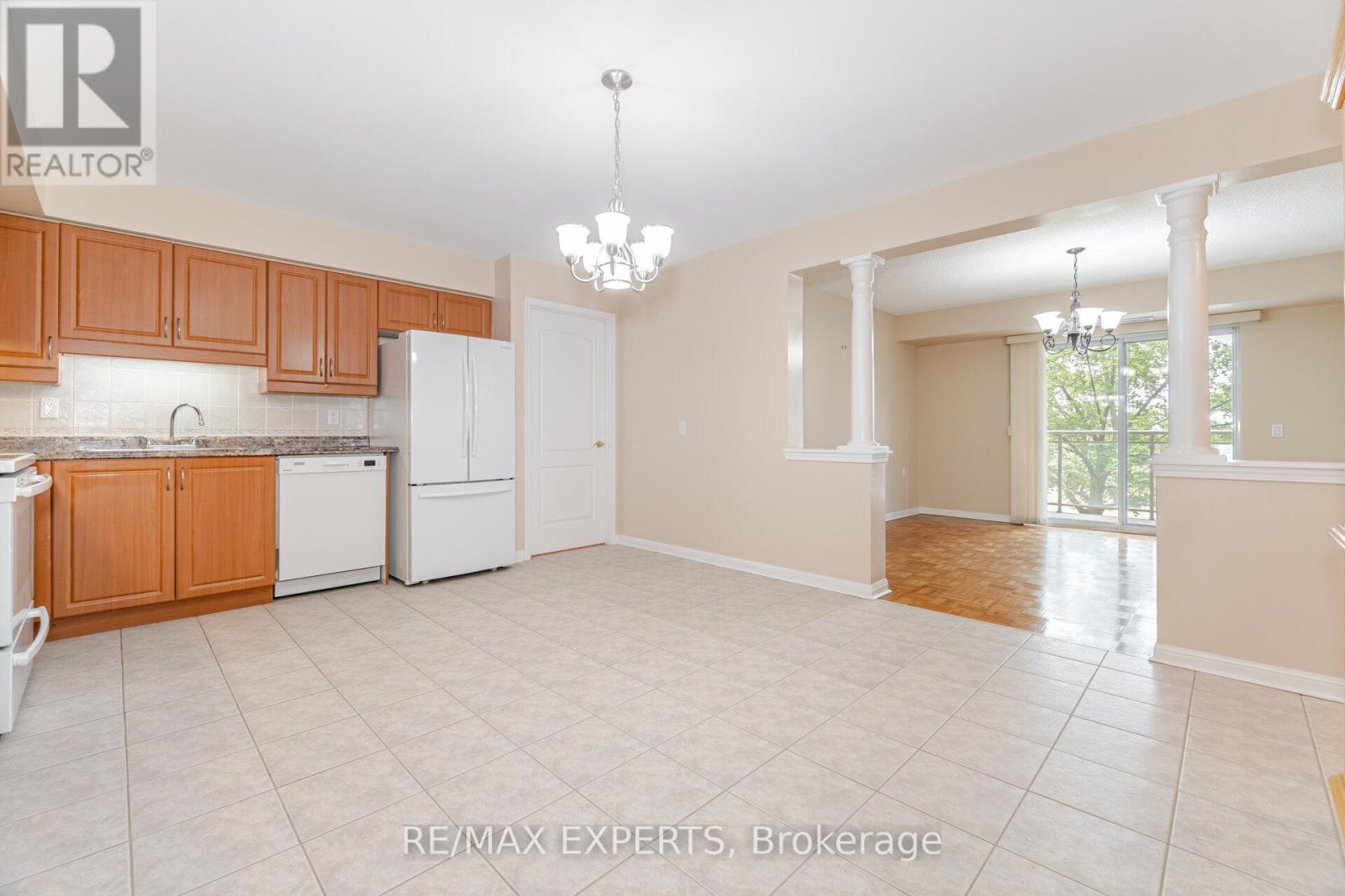 216 - 2502 Rutherford Road, Vaughan (Maple), Ontario  L4K 5N6 - Photo 14 - N12342339