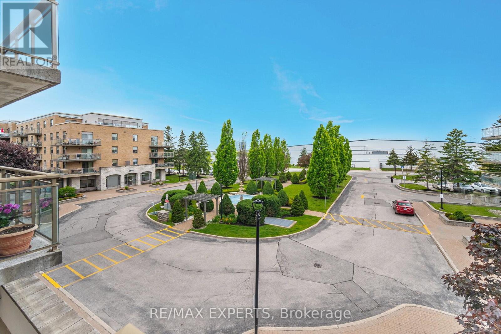 216 - 2502 Rutherford Road, Vaughan (Maple), Ontario  L4K 5N6 - Photo 48 - N12342339