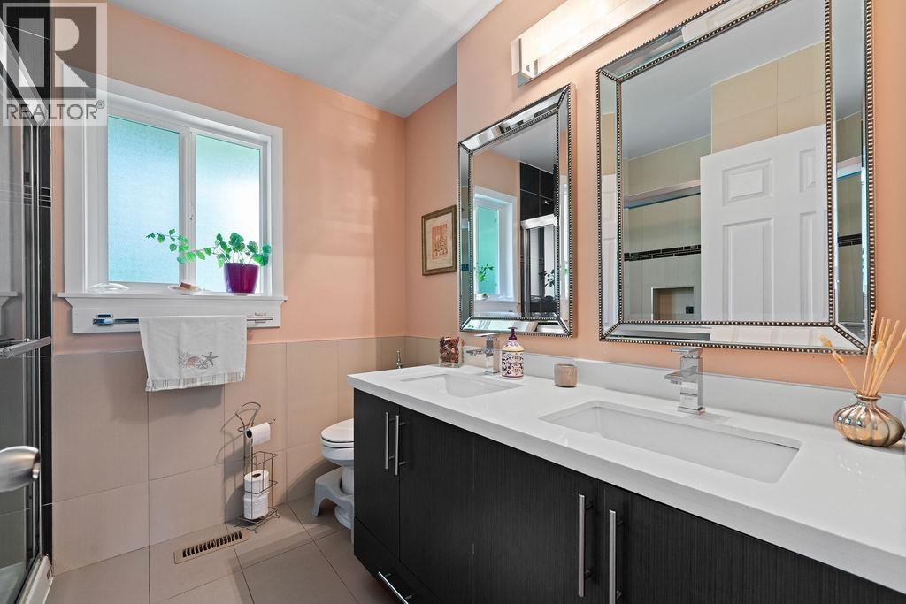 535 Holdom Avenue, Burnaby, British Columbia  V5B 3V3 - Photo 20 - R3032145