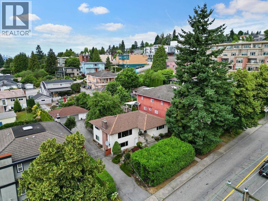 535 Holdom Avenue, Burnaby, British Columbia  V5B 3V3 - Photo 3 - R3032145