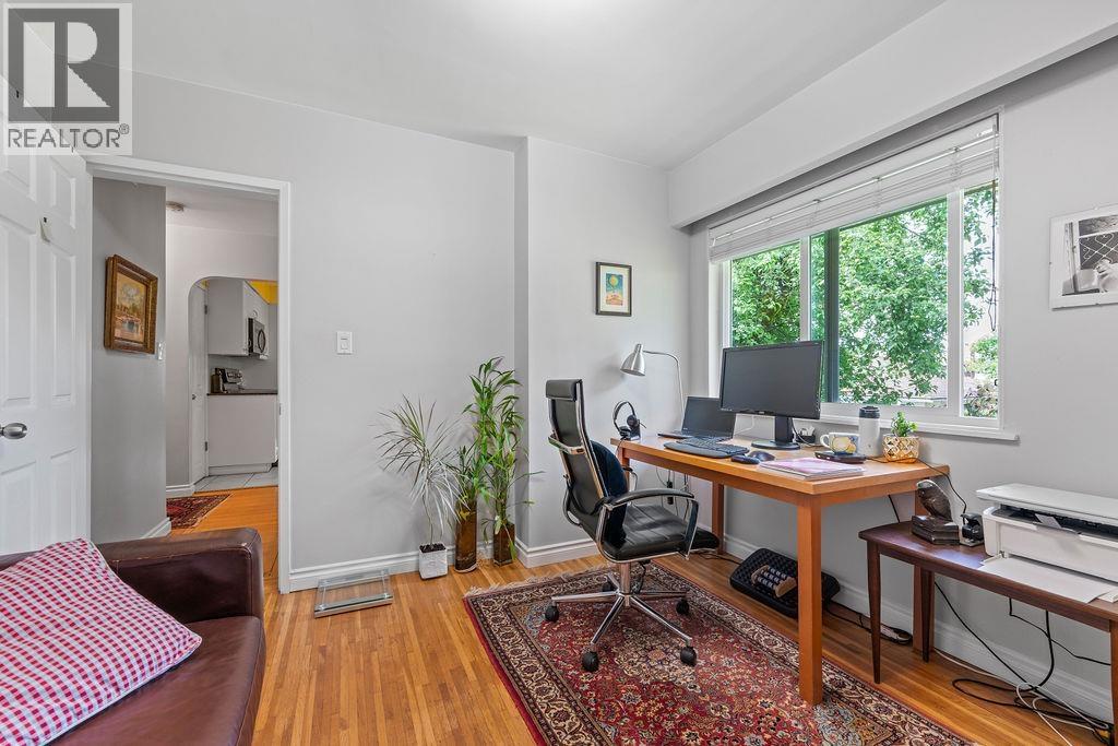 535 Holdom Avenue, Burnaby, British Columbia  V5B 3V3 - Photo 17 - R3032145