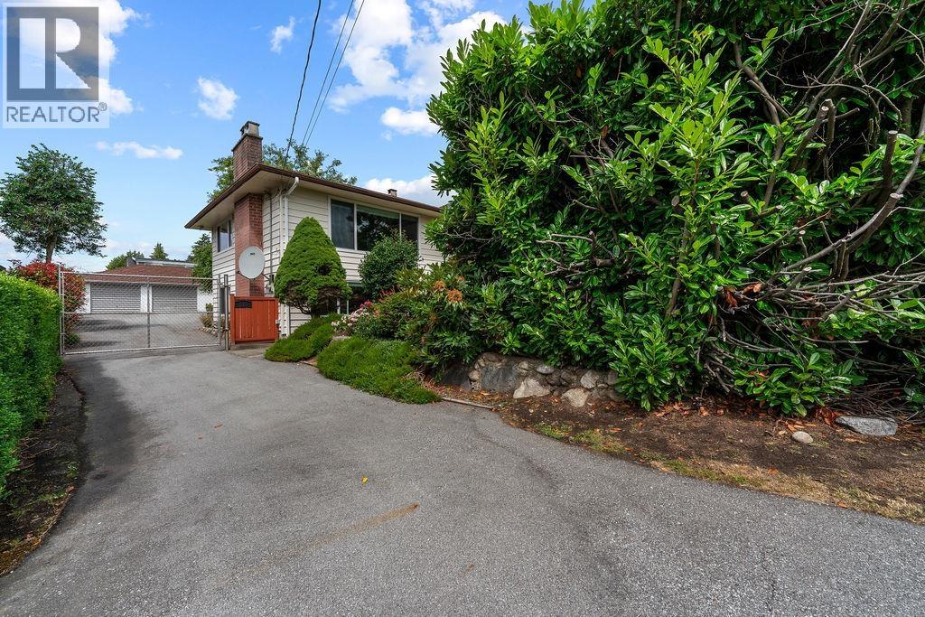 535 Holdom Avenue, Burnaby, British Columbia  V5B 3V3 - Photo 33 - R3032145