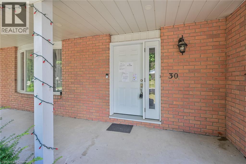 30 Carriage Road, Simcoe, Ontario  N3Y 4X2 - Photo 3 - 40760563