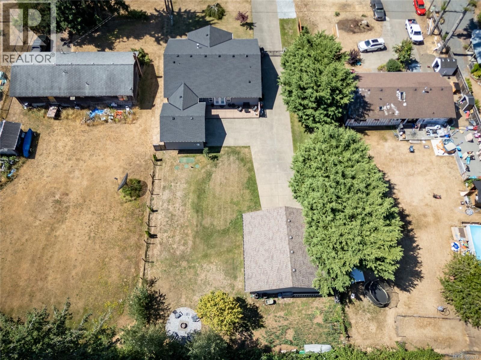 48 Mills Rd, Courtenay, British Columbia  V9N 3L3 - Photo 45 - 1008979