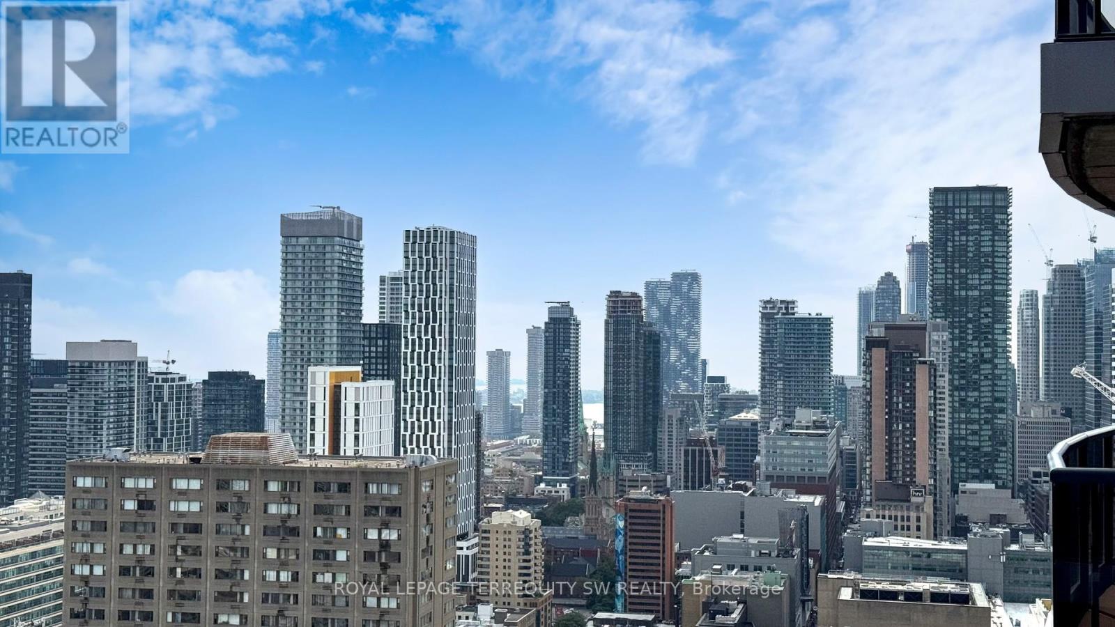 3704 - 21 Carlton Street, Toronto, Ontario  M5B 1L3 - Photo 30 - C12347975