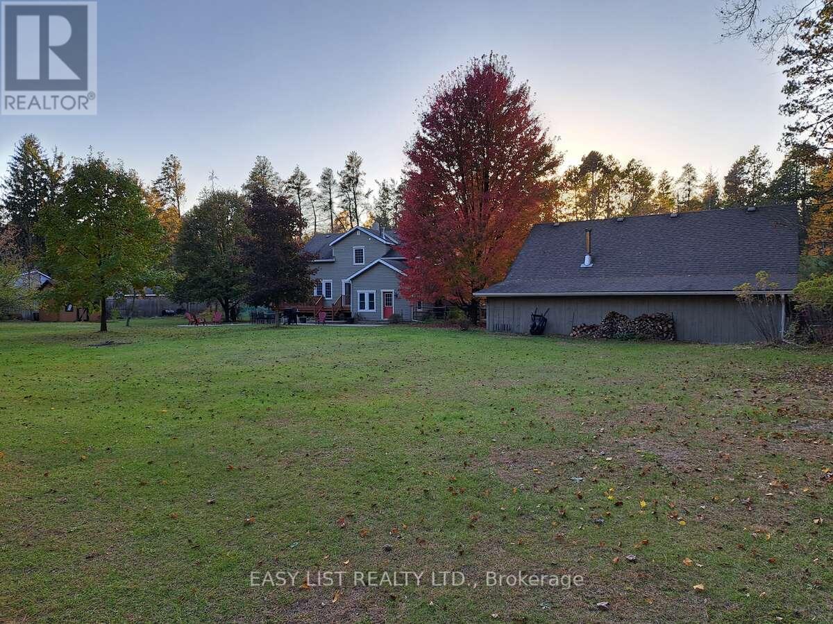 18 Mill Street, Essa, Ontario  L3W 0V7 - Photo 5 - N12347976