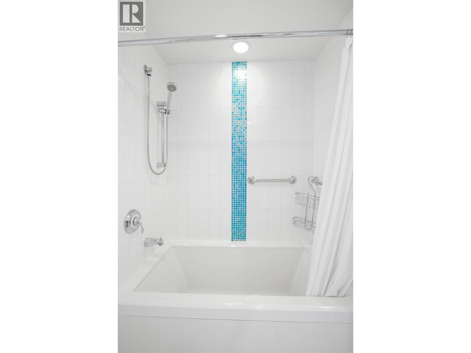 502 172 Victory Ship Way, North Vancouver, British Columbia  V7L 0B5 - Photo 12 - R3037698