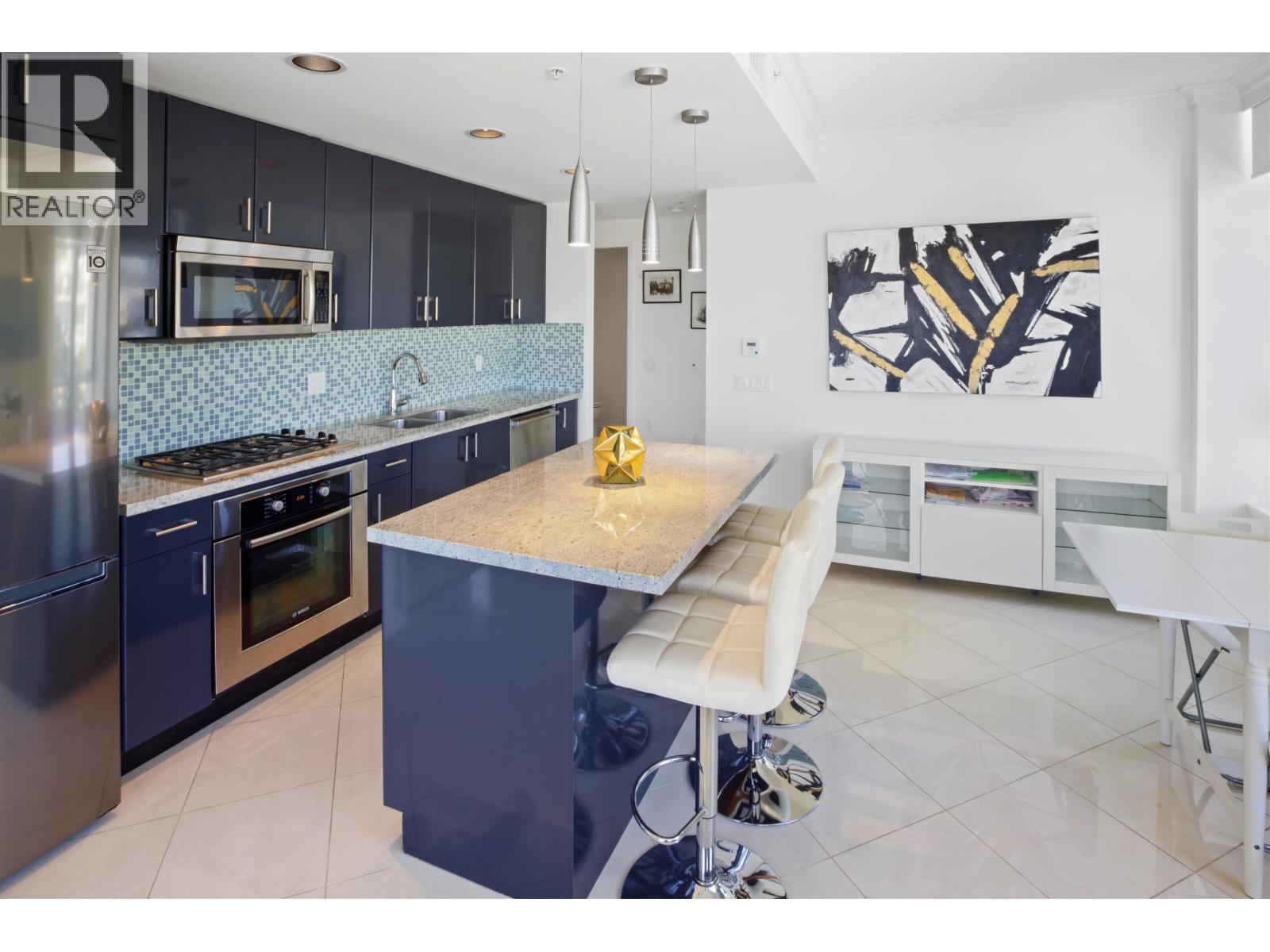 502 172 Victory Ship Way, North Vancouver, British Columbia  V7L 0B5 - Photo 4 - R3037698