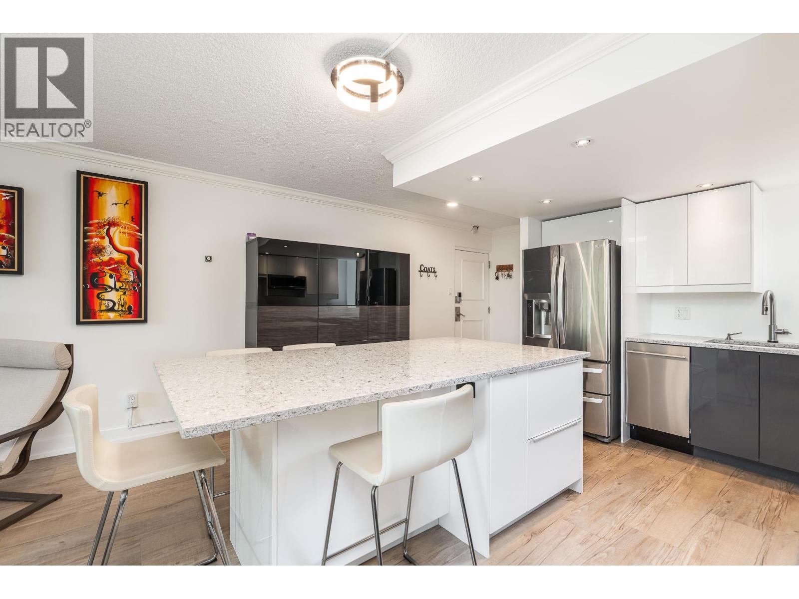 201 1995 Beach Avenue, Vancouver, British Columbia  V6G 2Y3 - Photo 10 - R3037711