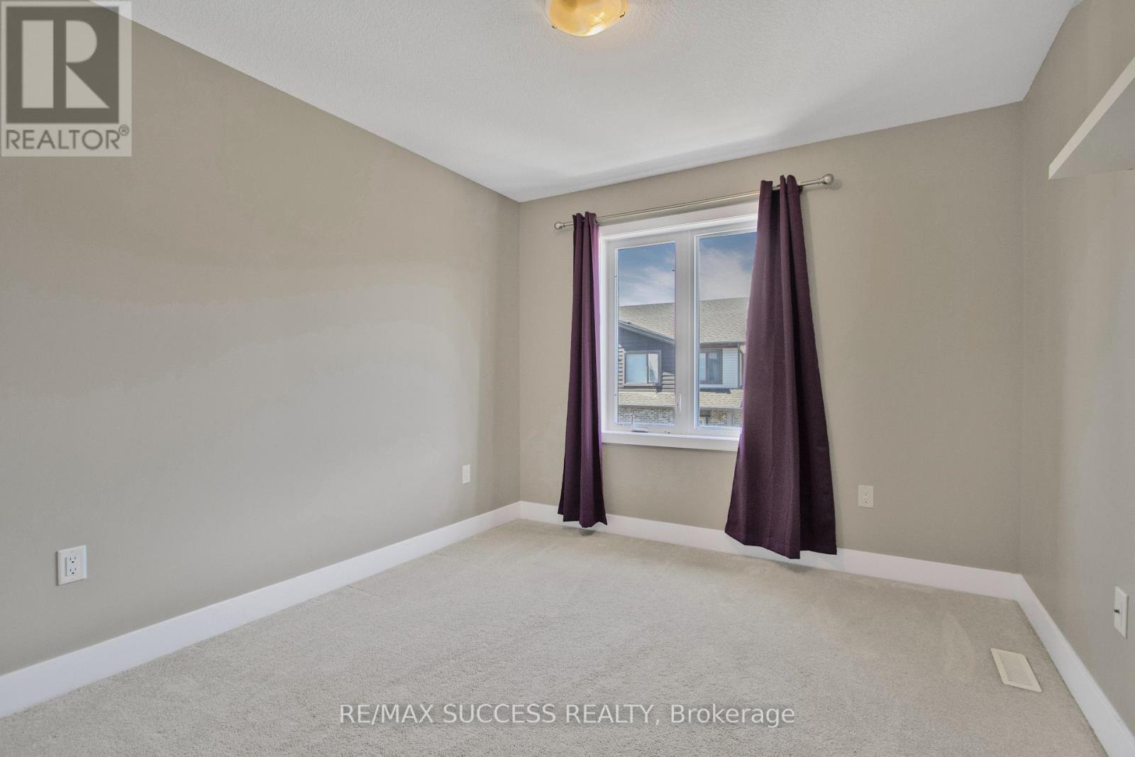85 - 1960 Dalmagarry Road, London North, Ontario  N6G 0T8 - Photo 20 - X12348016