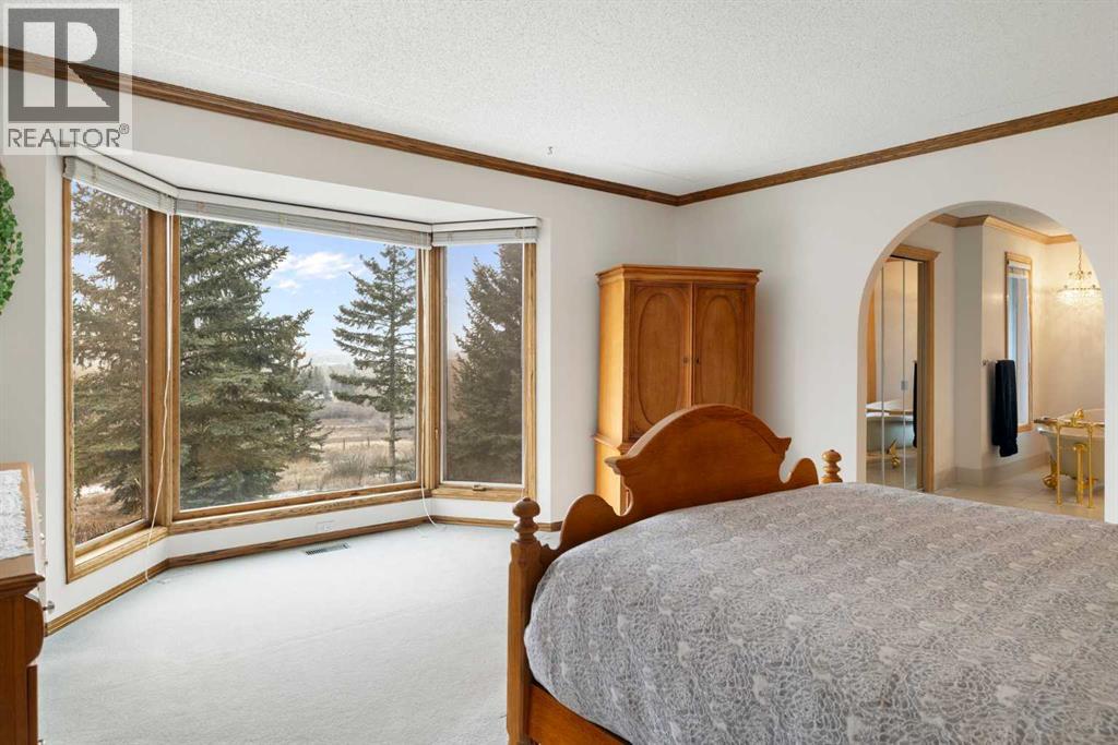 166 Blueridge Rise, Rural Rocky View County, Alberta  T3L 2N6 - Photo 25 - A2206456