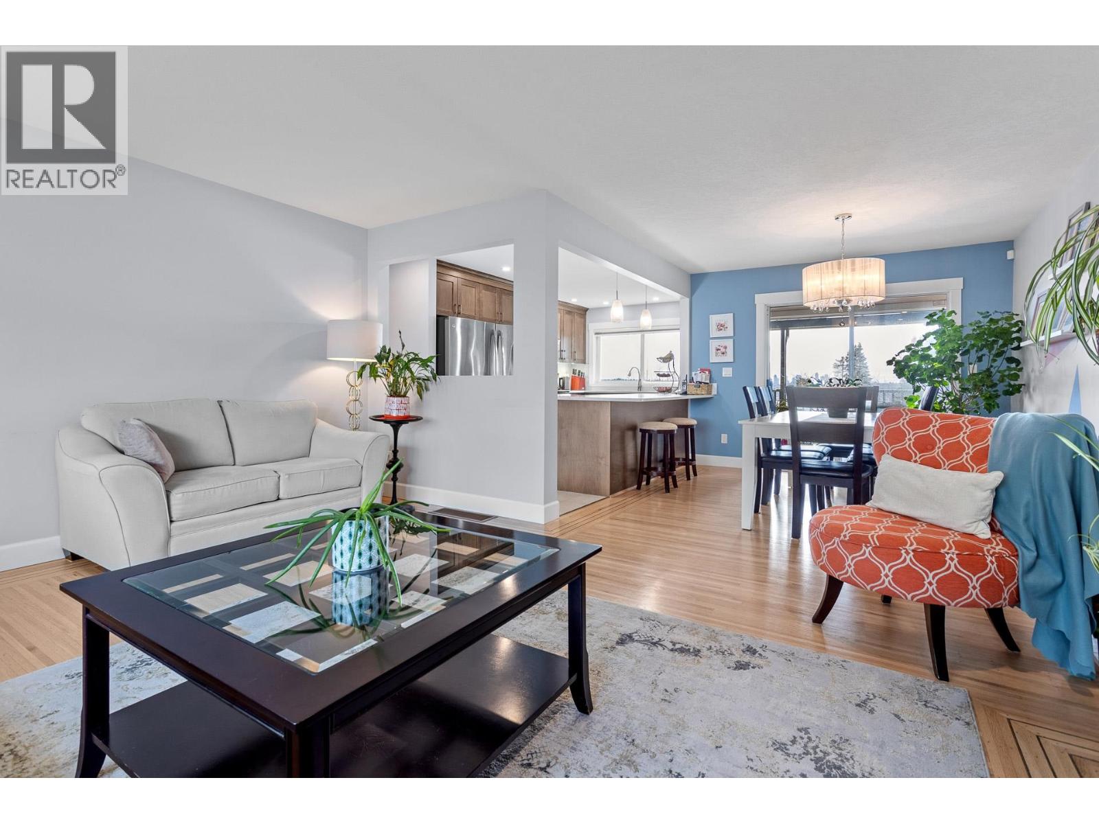 1120 Rochester Avenue, Coquitlam, British Columbia  V3K 2X4 - Photo 6 - R3037542