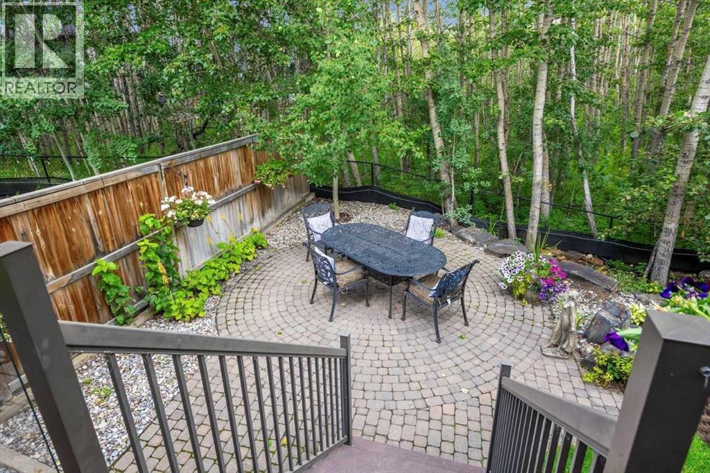 Property at 56 Rockford Terrace NW image 4