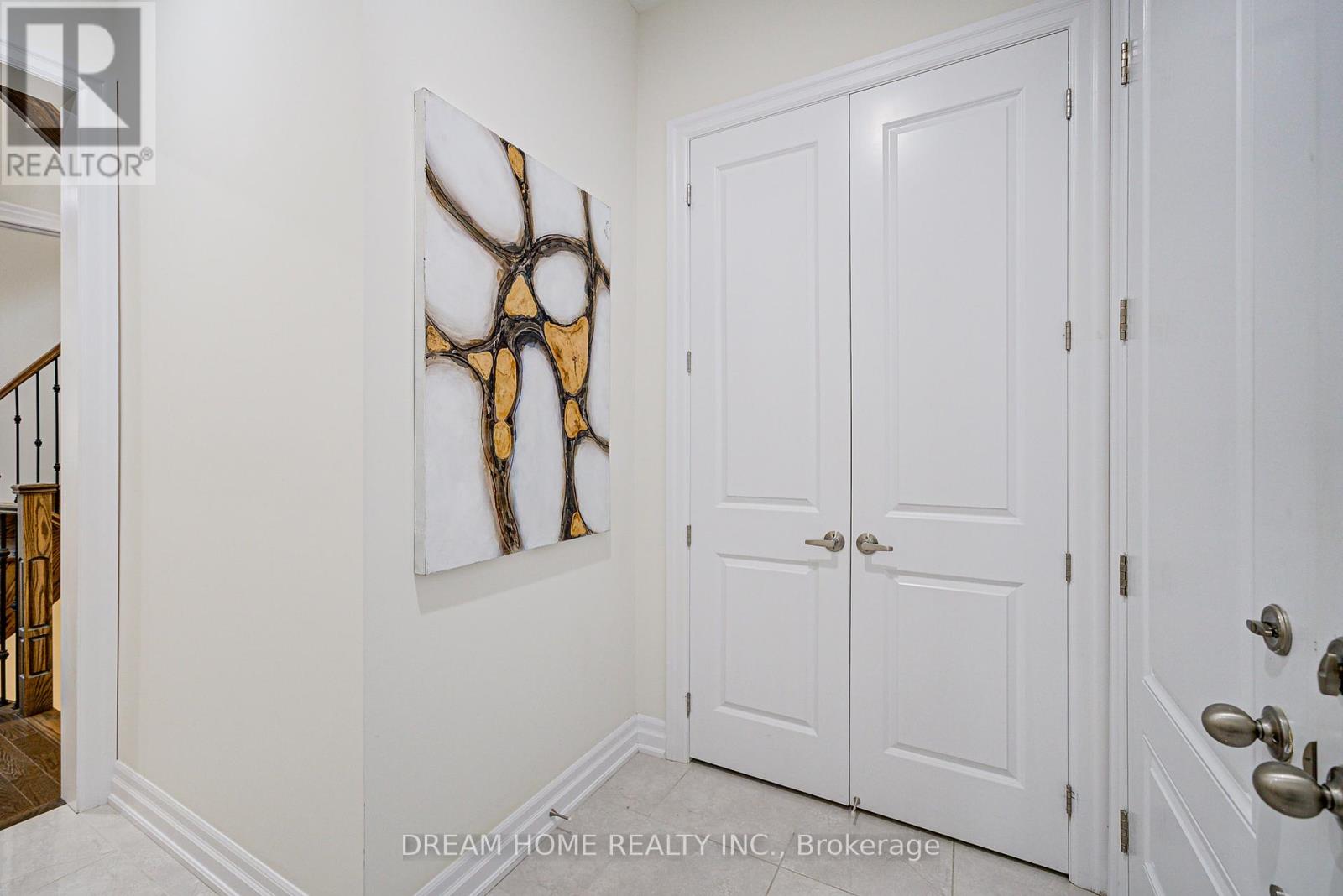 Property at 113 BOTELHO CIRCLE image 3