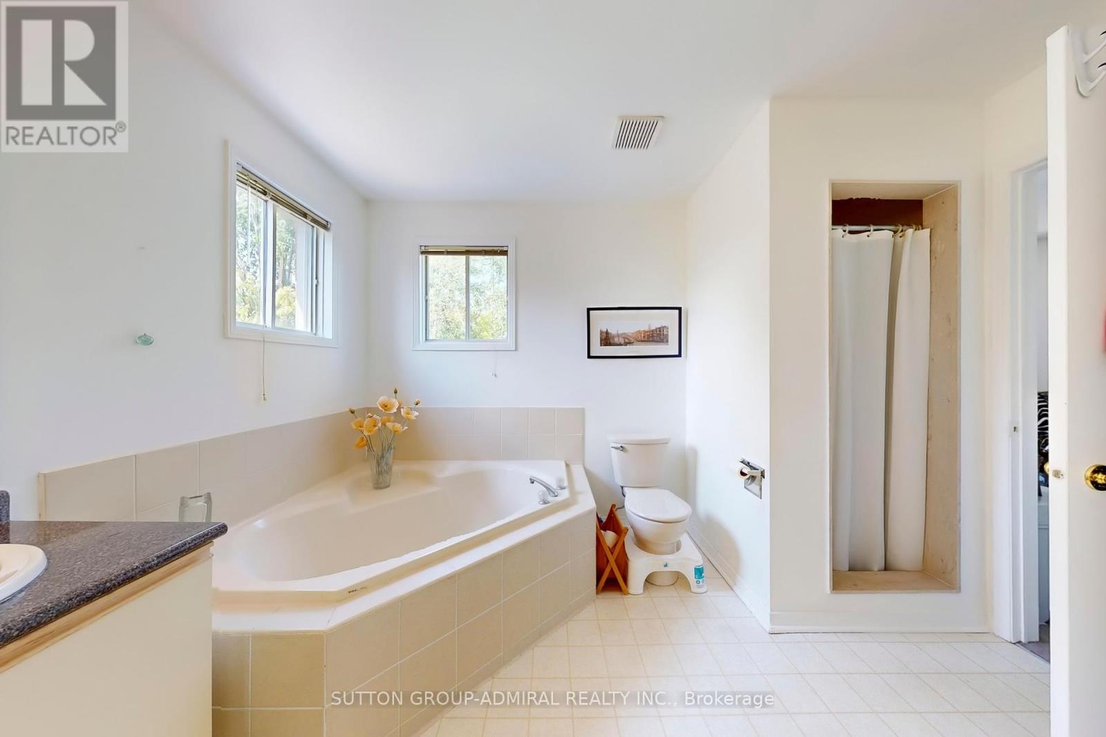 184 Hanmer Street W, Barrie, Ontario  L4N 7J9 - Photo 20 - S12348038
