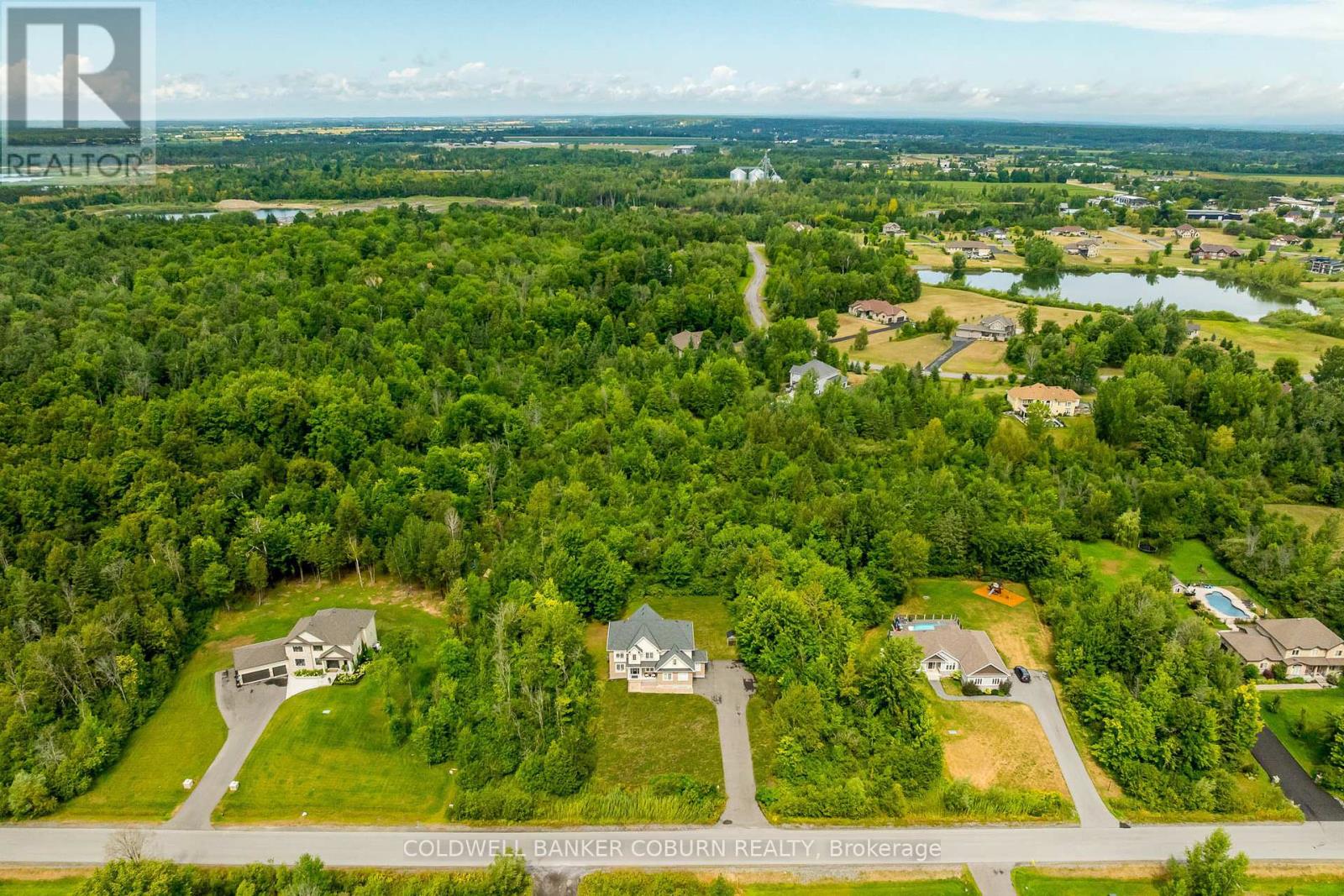 Property at 549 OSMOND DALEY DRIVE image 2
