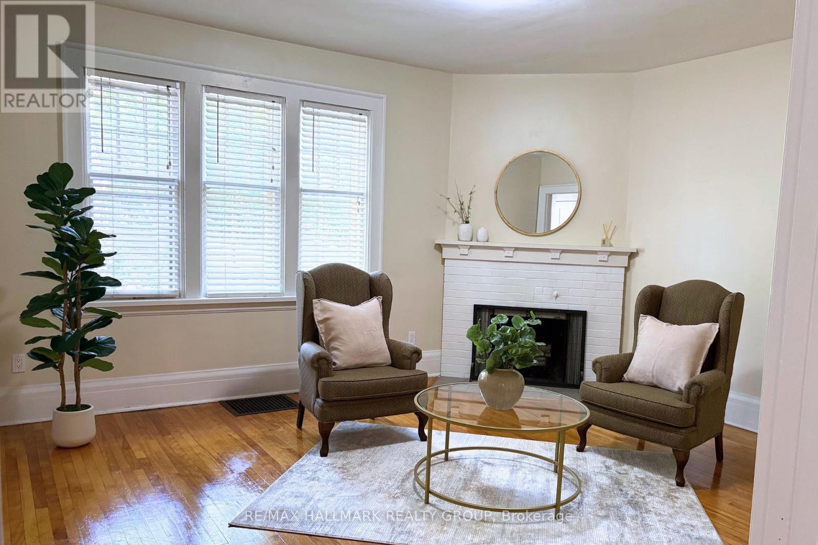 388 First Avenue, Ottawa, Ontario  K1S 2H1 - Photo 6 - X12348114