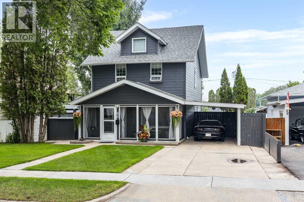Property at 60 9 Street SW image 2