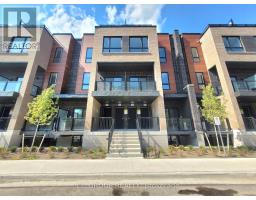 21 - 16 LYTHAM GREEN CIRCLE, Newmarket, Ontario
