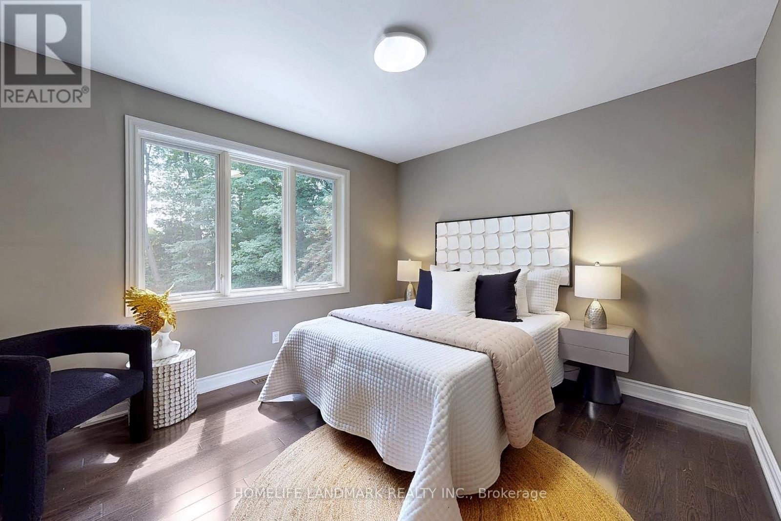 1558 Spring Road, Mississauga, Ontario  L5J 1N3 - Photo 31 - W12348112
