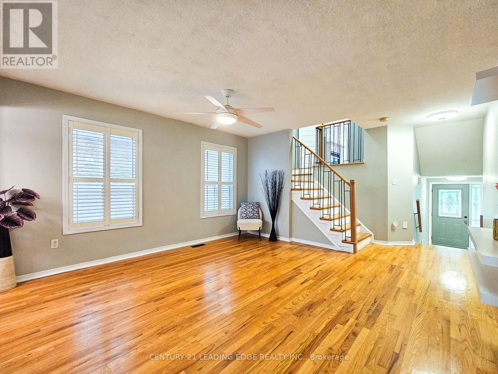 9 Portage Trail, Whitby (Port Whitby), Ontario  L1N 9R4 - Photo 24 - E12347174