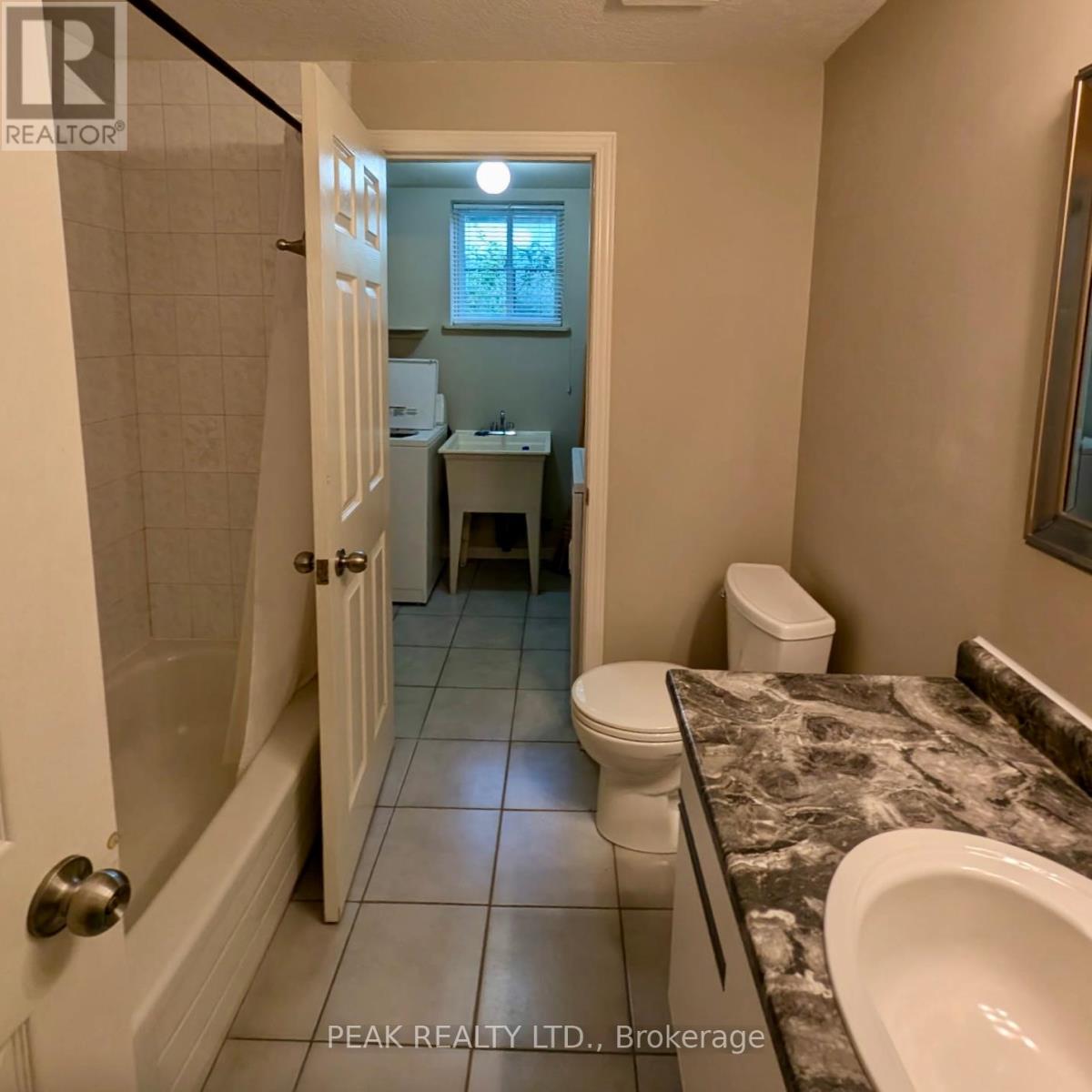 9 Macville Avenue, Kitchener, Ontario  N2K 1T2 - Photo 27 - X12348079