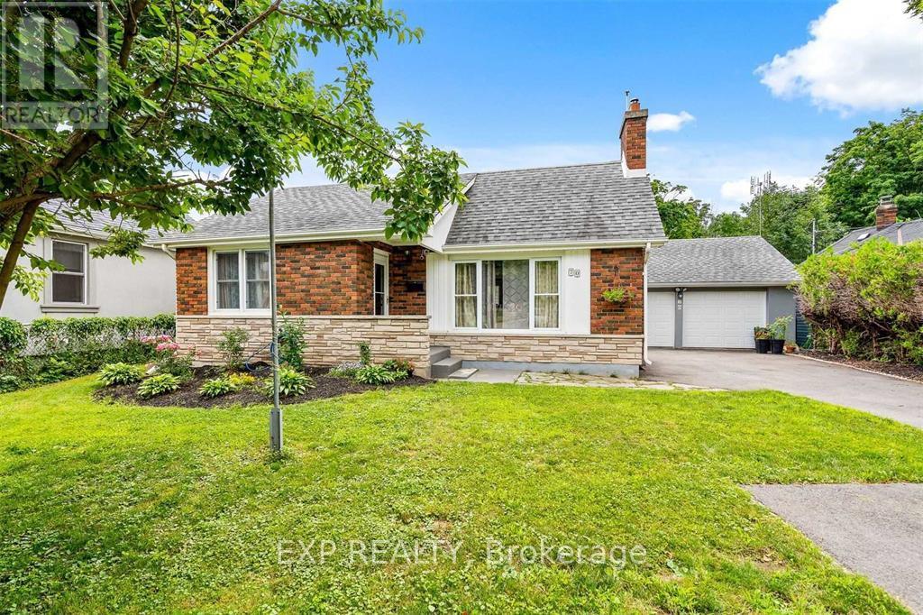 70 Jarrow Road, St. Catharines, Ontario  L2M 1B6 - Photo 2 - X12348107