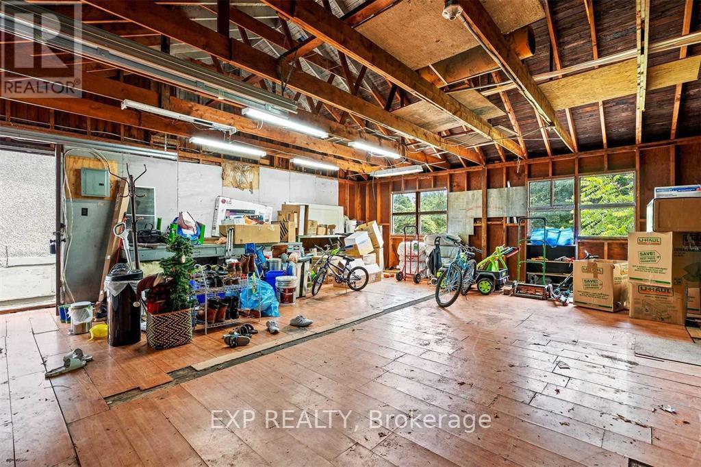70 Jarrow Road, St. Catharines, Ontario  L2M 1B6 - Photo 31 - X12348107