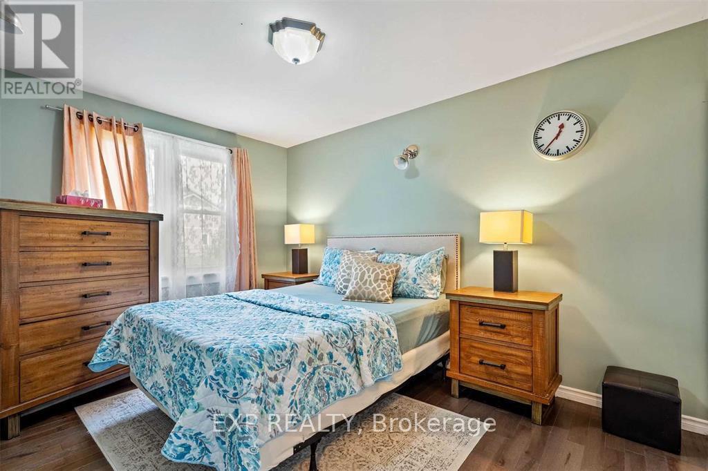 70 Jarrow Road, St. Catharines, Ontario  L2M 1B6 - Photo 6 - X12348107