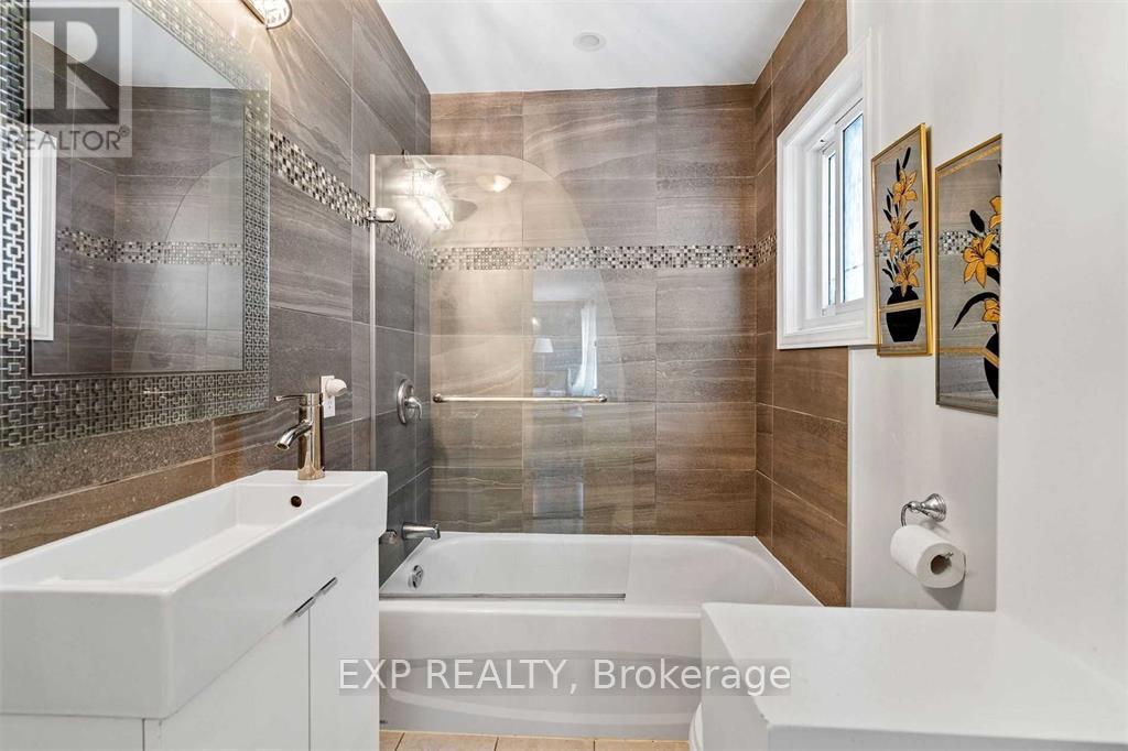 70 Jarrow Road, St. Catharines, Ontario  L2M 1B6 - Photo 7 - X12348107