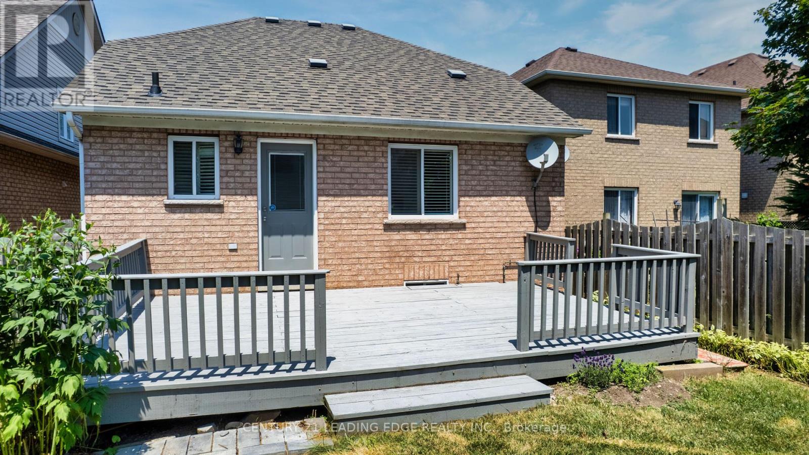 9 Portage Trail, Whitby (Port Whitby), Ontario  L1N 9R4 - Photo 30 - E12347174