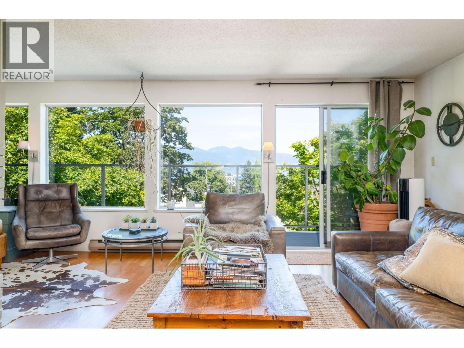 Property at 3645 W 17TH AVENUE image 3