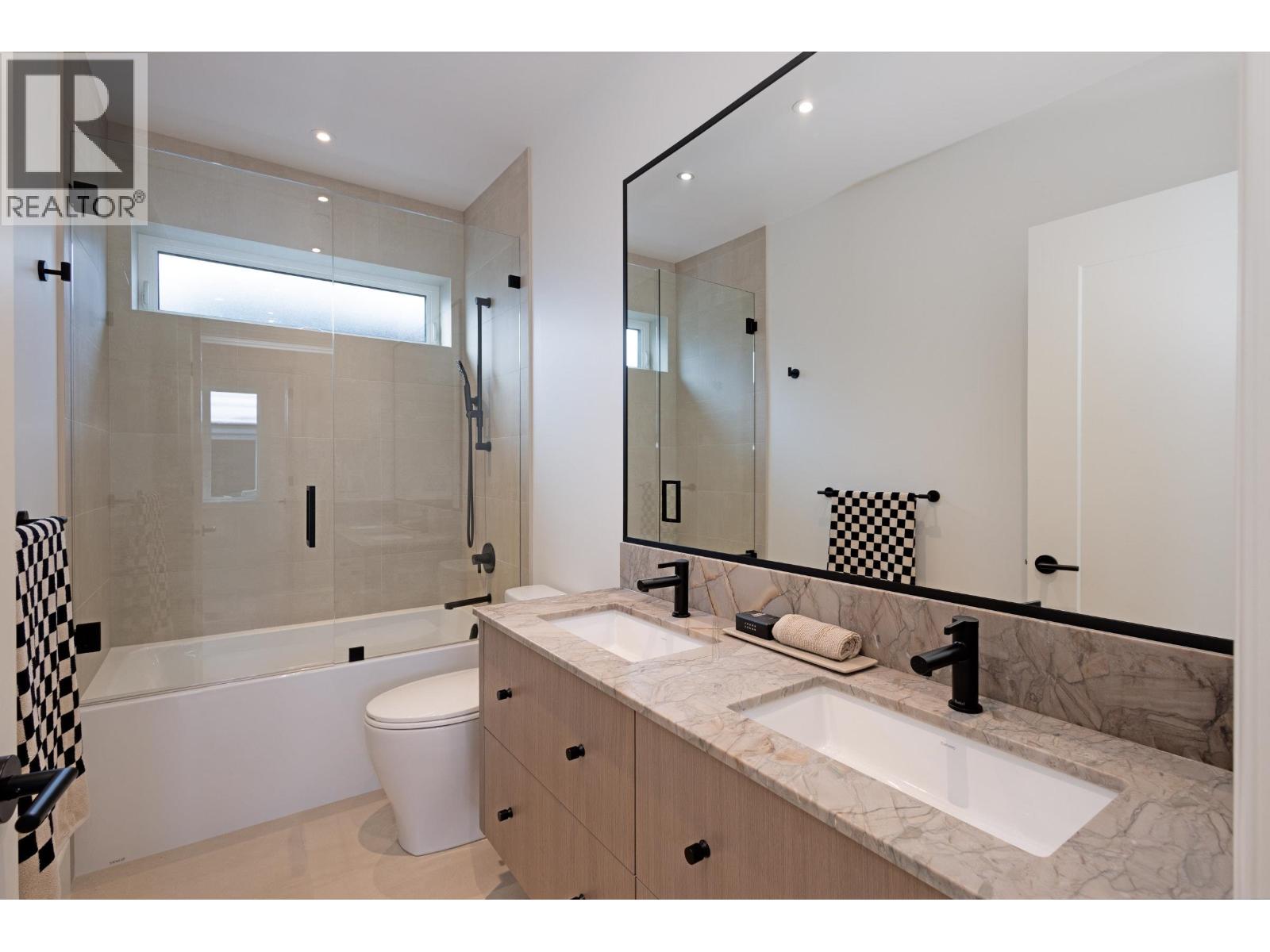 2380 E 5th Avenue, Vancouver, British Columbia  V5N 1N1 - Photo 12 - R3037746