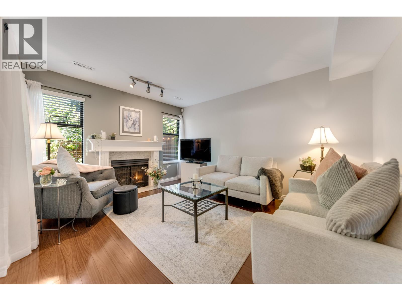 11 20681 Thorne Avenue, Maple Ridge, British Columbia  V2X 8G2 - Photo 4 - R3036951