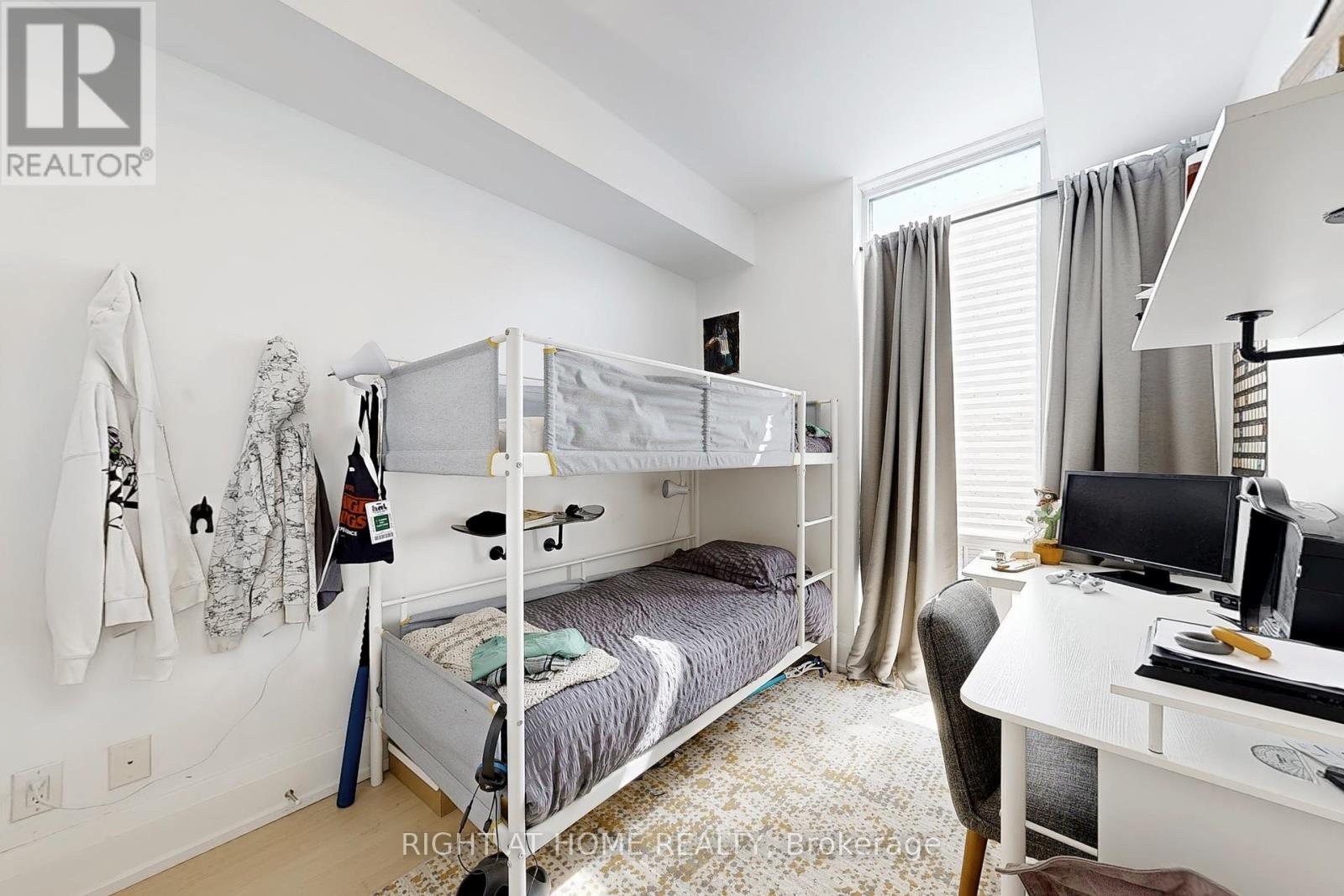 Th-112 - 25 Malcolm Road, Toronto, Ontario  M4G 0C1 - Photo 23 - C12348131