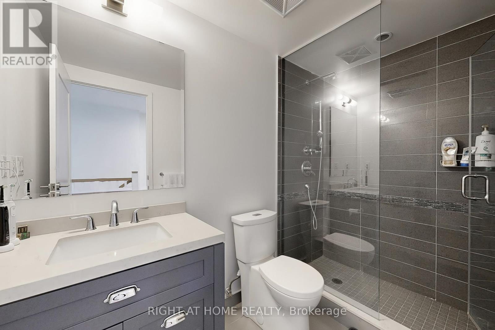 Th-112 - 25 Malcolm Road, Toronto, Ontario  M4G 0C1 - Photo 24 - C12348131