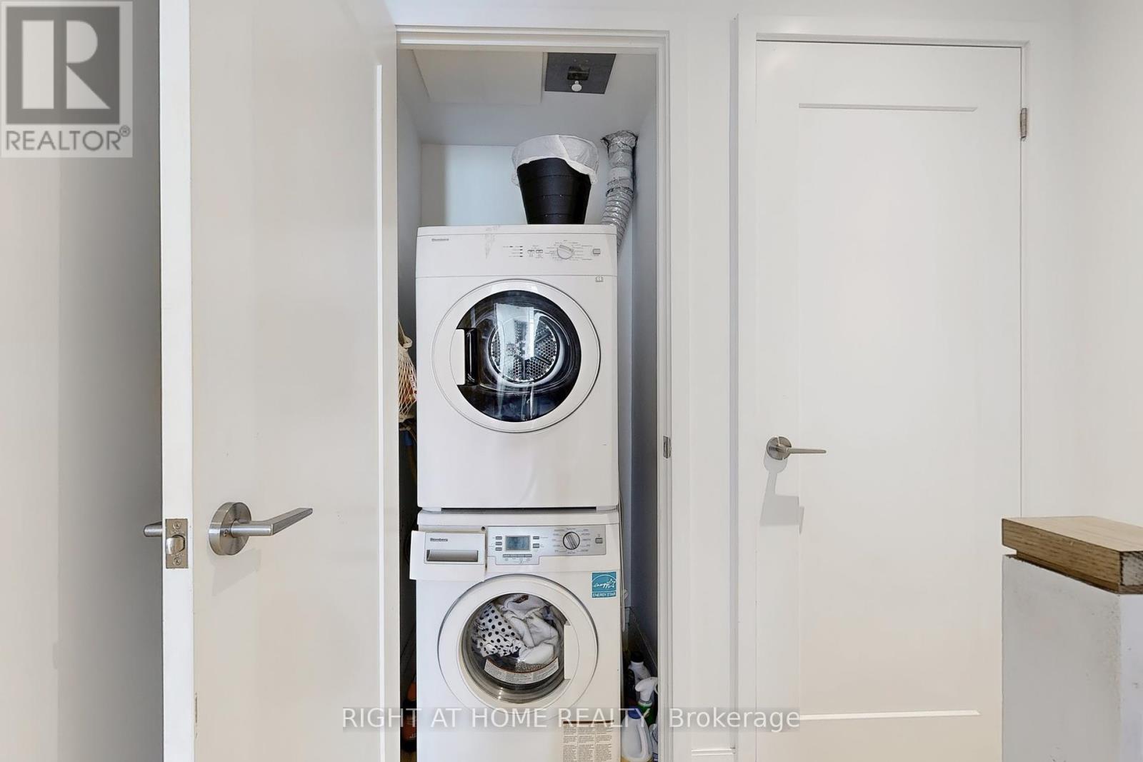 Th-112 - 25 Malcolm Road, Toronto, Ontario  M4G 0C1 - Photo 25 - C12348131