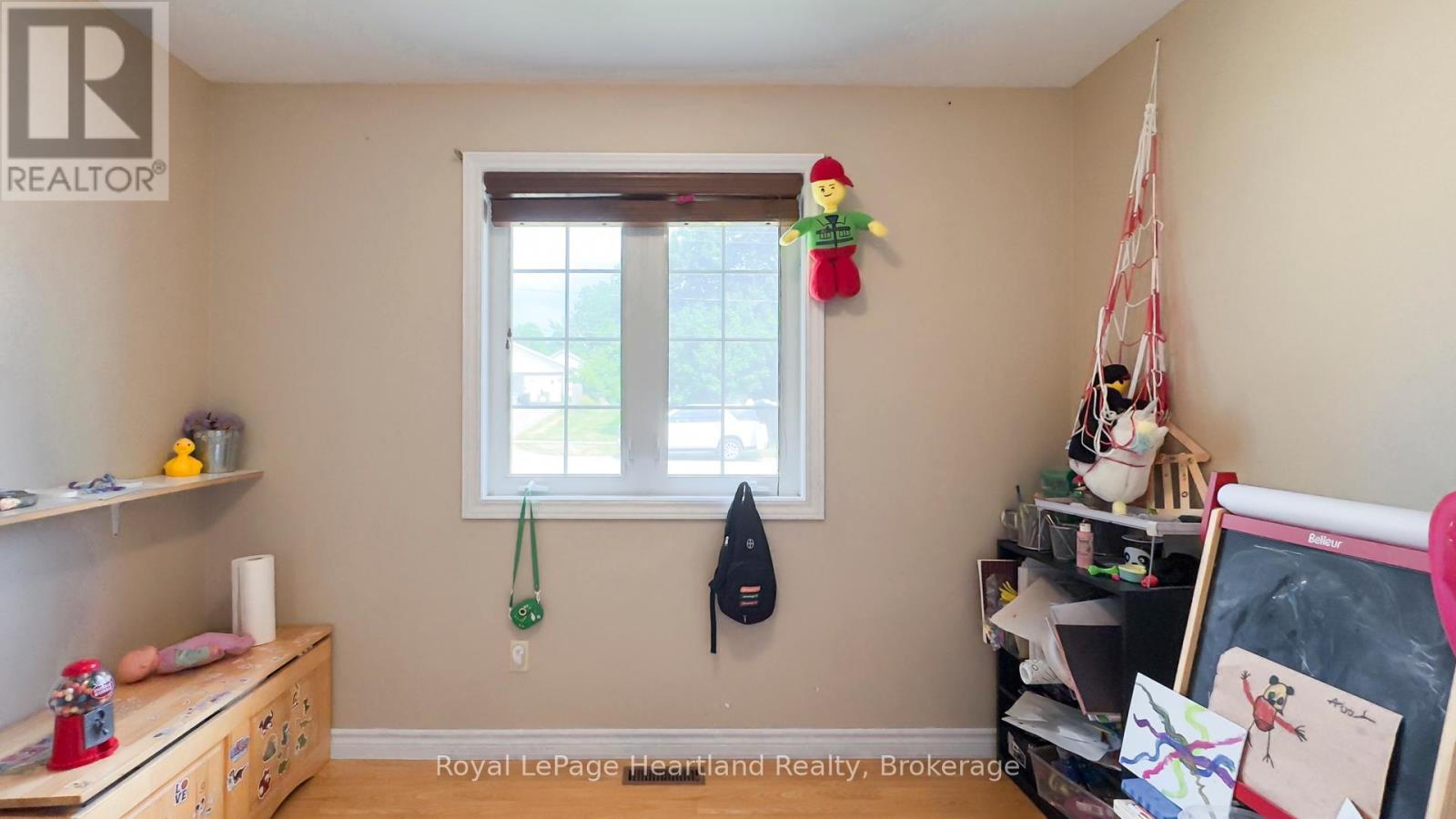 72 Princess Street W, Central Huron, Ontario  N0M 1L0 - Photo 20 - X12344302