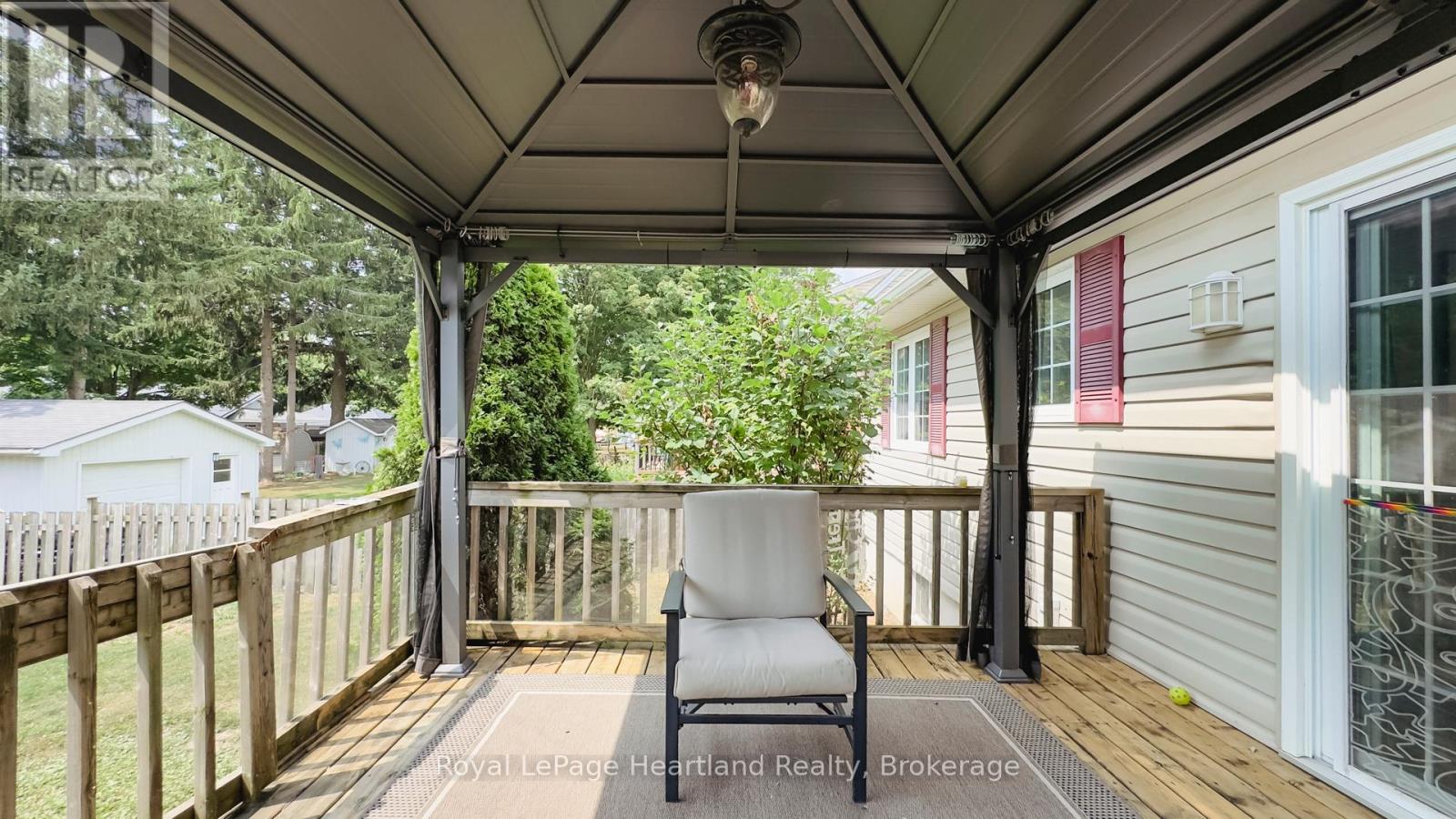 72 Princess Street W, Central Huron, Ontario  N0M 1L0 - Photo 36 - X12344302