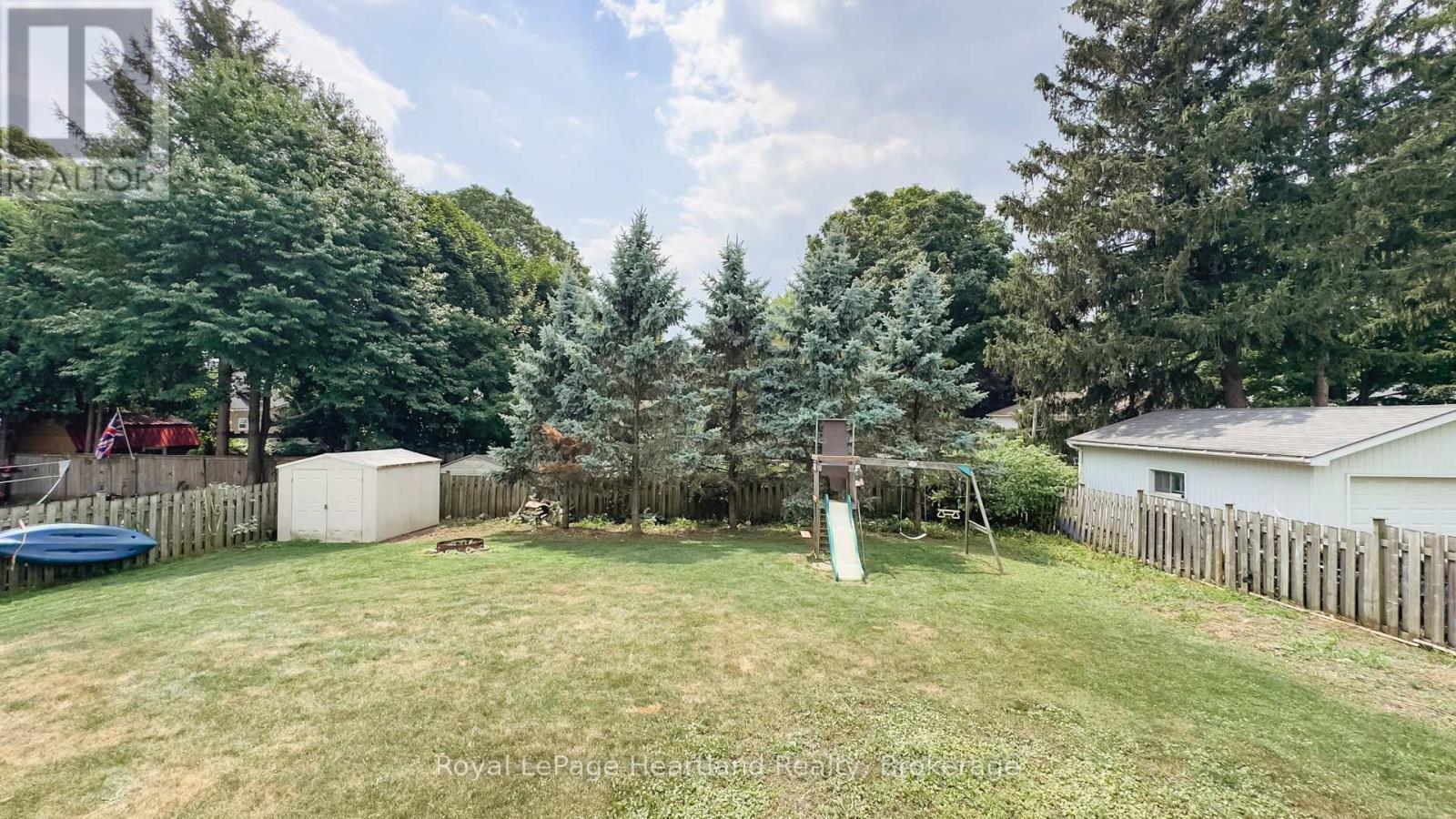 72 Princess Street W, Central Huron, Ontario  N0M 1L0 - Photo 38 - X12344302