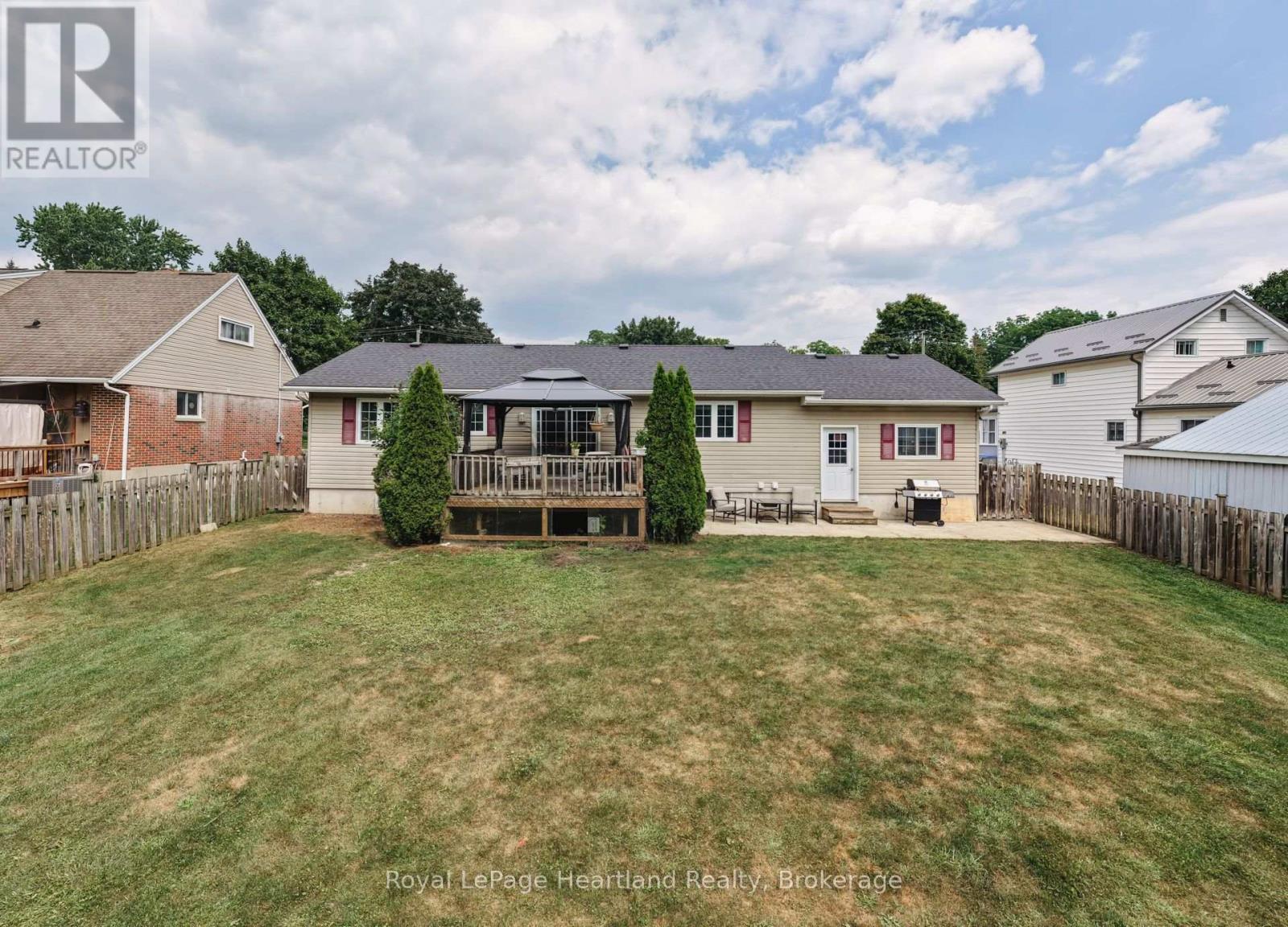 72 Princess Street W, Central Huron, Ontario  N0M 1L0 - Photo 42 - X12344302