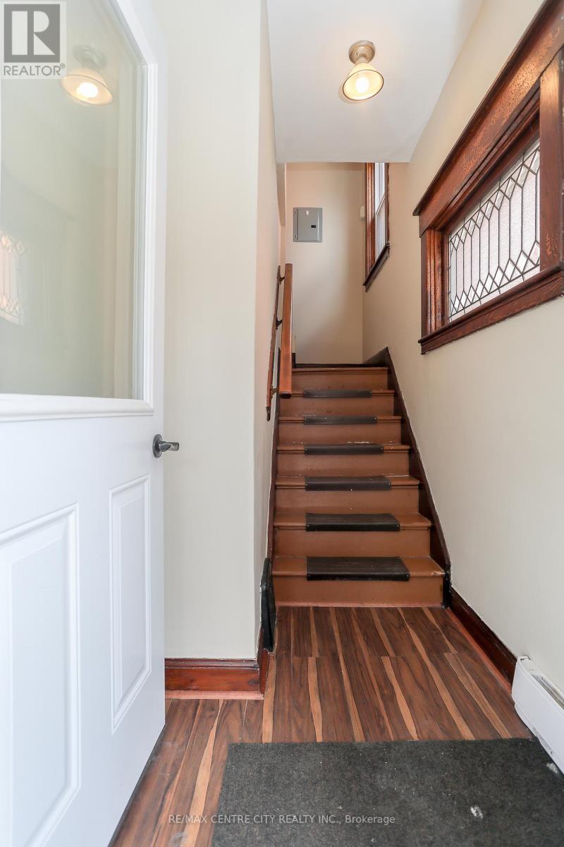 15 Wilson Avenue, St. Thomas, Ontario  N5R 3P9 - Photo 21 - X12348161