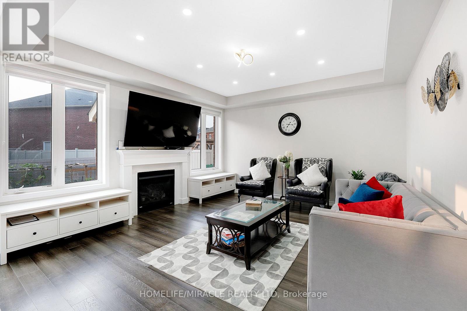 69 Mincing Trail, Brampton, Ontario  L7A 4S9 - Photo 13 - W12334421
