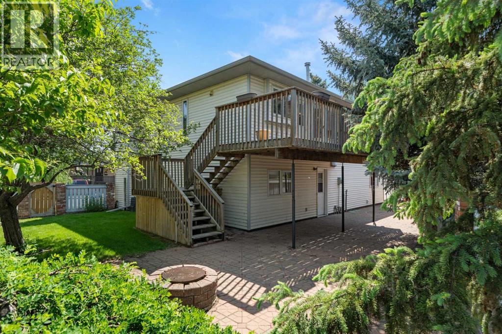 Property at 173 Woodhaven Drive image 3