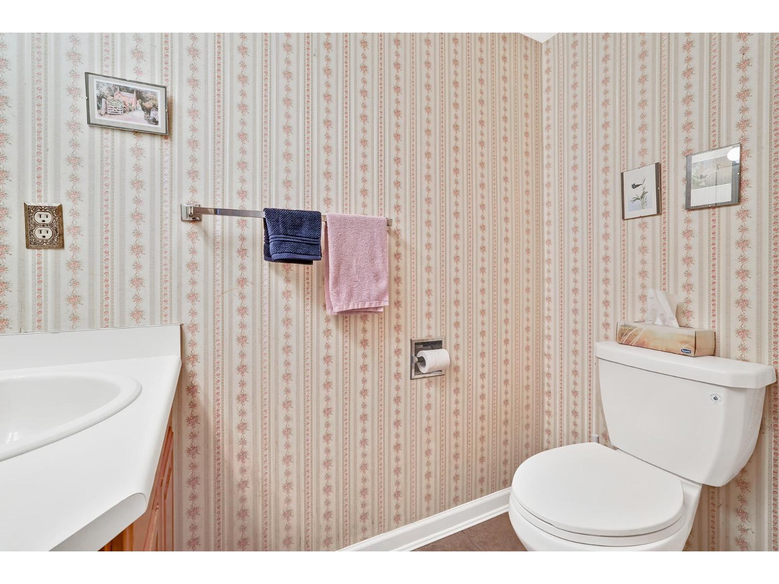 103 12749 16 Avenue, Surrey, British Columbia  V4A 1N2 - Photo 25 - R3037701