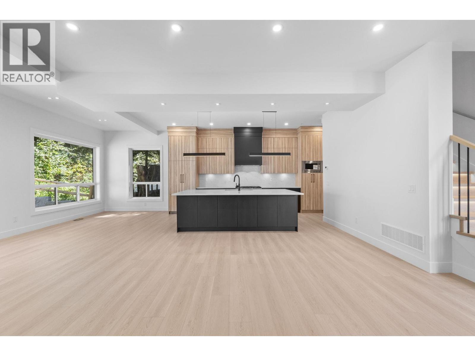 Property at 13158 236 STREET image 2