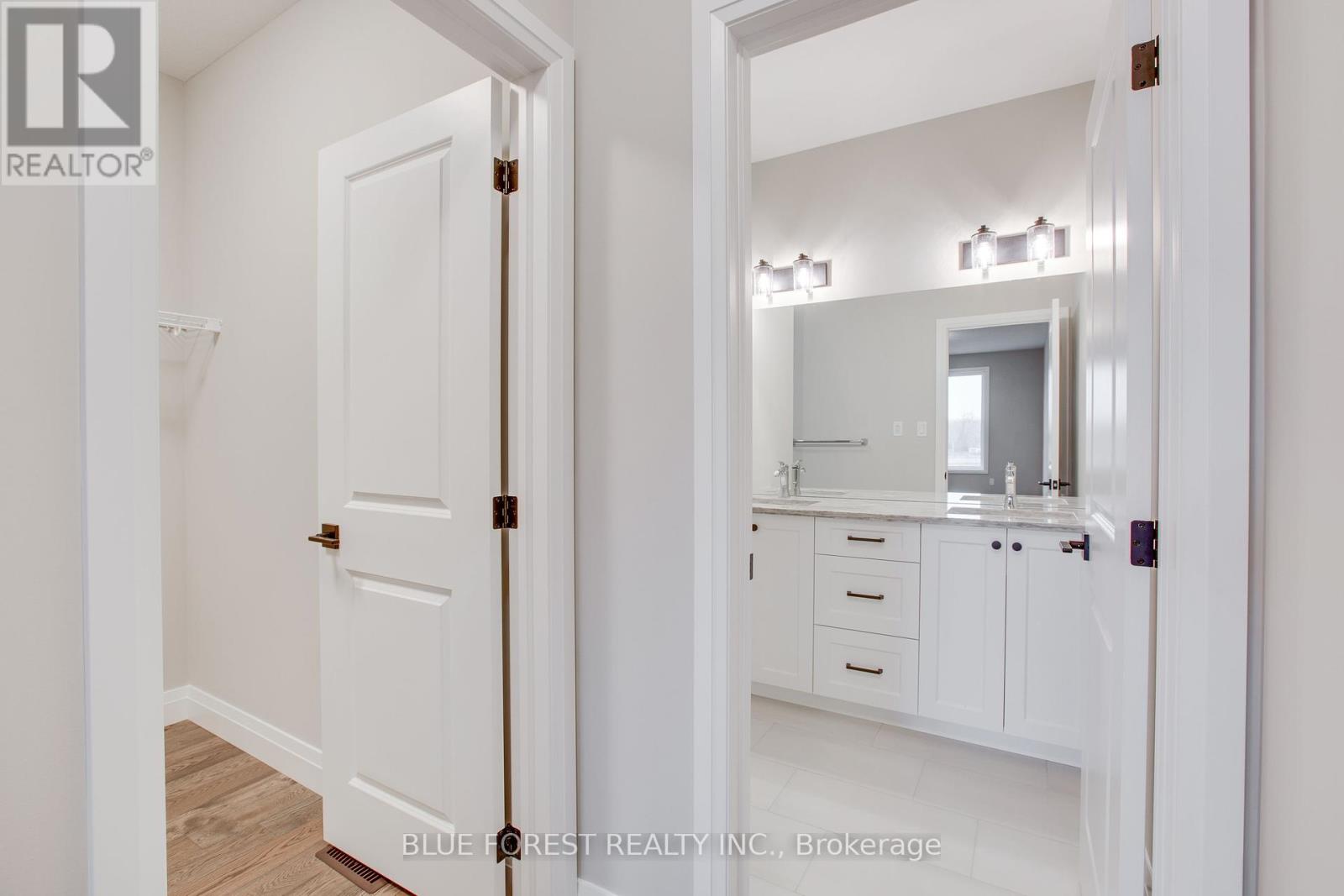 142 Shirley Street, Thames Centre, Ontario  N0M 2P0 - Photo 19 - X12348197