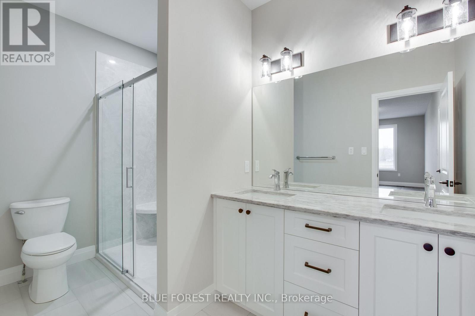 142 Shirley Street, Thames Centre, Ontario  N0M 2P0 - Photo 21 - X12348197