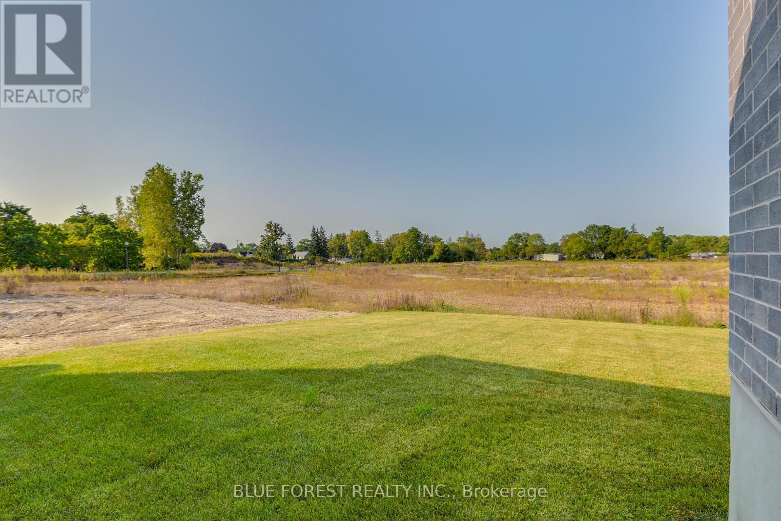 142 Shirley Street, Thames Centre, Ontario  N0M 2P0 - Photo 28 - X12348197