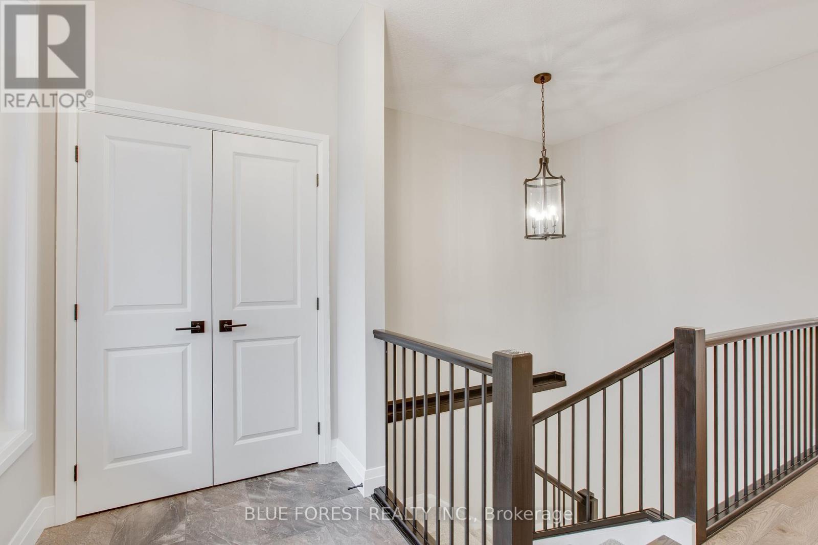 142 Shirley Street, Thames Centre, Ontario  N0M 2P0 - Photo 3 - X12348197